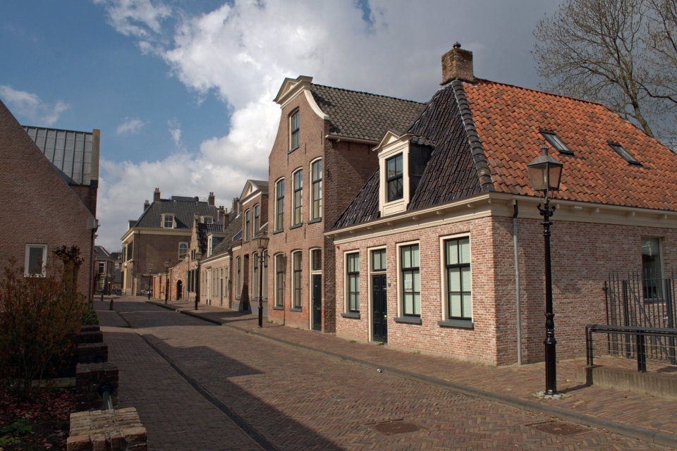 Wandeling tijdens herdenkingsprogramma Open Joodse Huizen