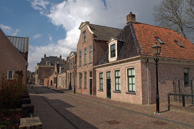 Wandeling tijdens herdenkingsprogramma Open Joodse Huizen